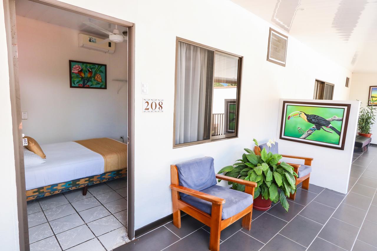 Hotel Flor Blanca Мануэль-Антонио Экстерьер фото