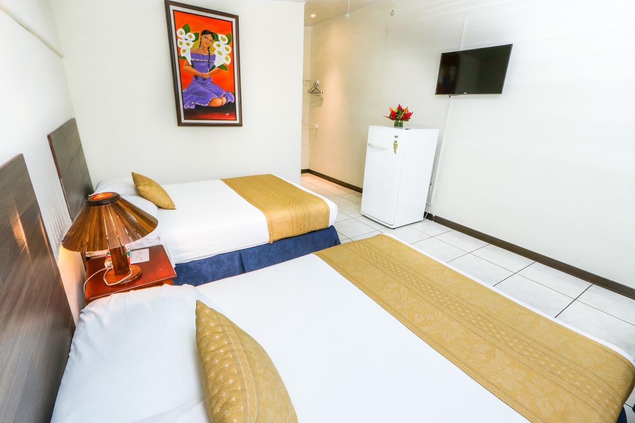Hotel Flor Blanca Мануэль-Антонио Экстерьер фото