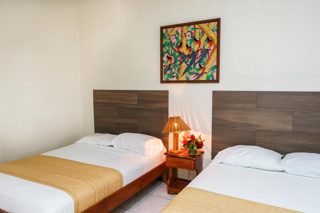 Hotel Flor Blanca Мануэль-Антонио Экстерьер фото