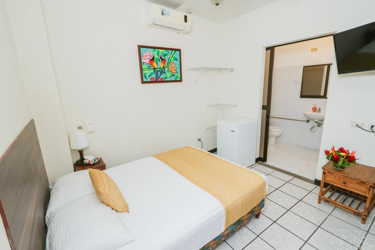 Hotel Flor Blanca Мануэль-Антонио Экстерьер фото